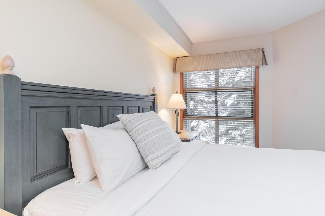 The Best Ski In Ski Out Two Bedroom Condo At Aspens Whistler Buitenkant foto